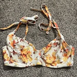 Abercrombie & Fitch Curve Love Floral Bikini Top - White and Yellow